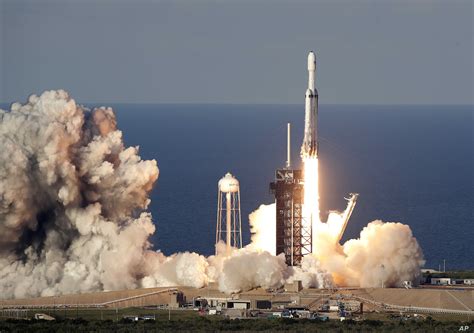spacex rocket launch updates